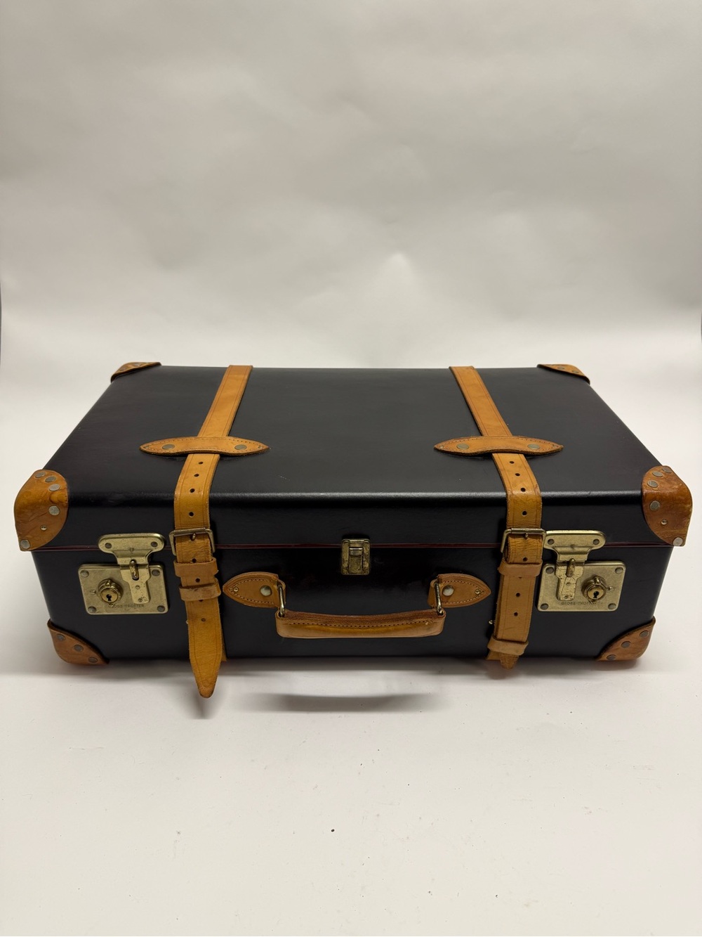 Globe-Trotter Black/Natural Safari - Suitcase - Striped lining